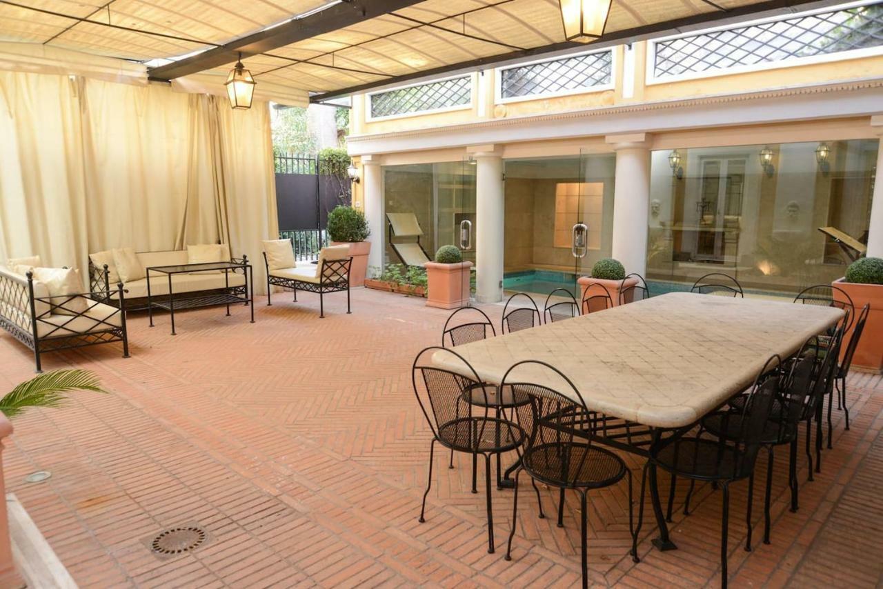 Luxury Private Pool Apartment *